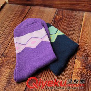 《個(gè)性潮流襪 屹步坊 經(jīng)典菱格純棉紳士男襪 全棉中筒商務(wù)全棉襪 廠家直銷圖片|《個(gè)性潮流襪 屹步坊 經(jīng)典菱格純棉紳士男襪 全棉中筒商務(wù)全棉襪 廠家直銷產(chǎn)品圖片由浙江歐威襪業(yè)公司生產(chǎn)提供-